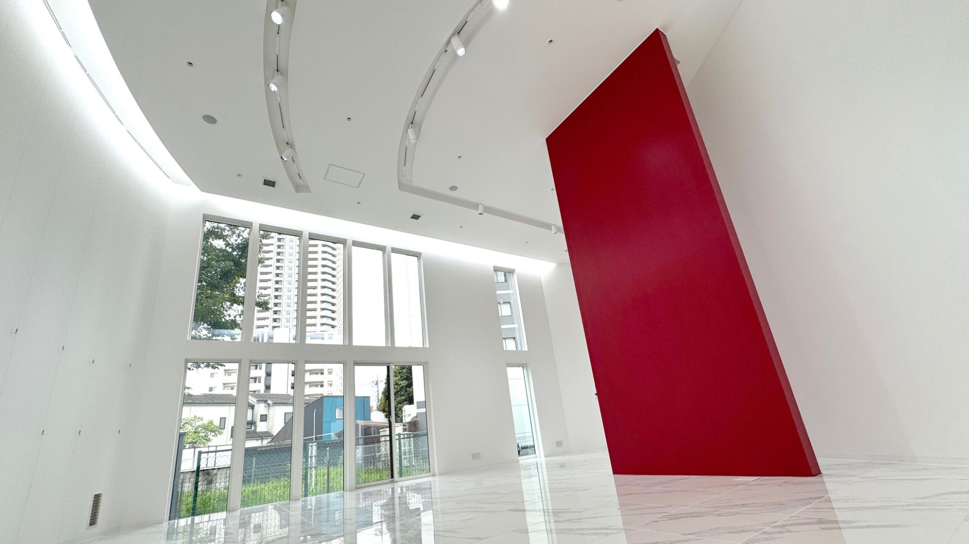 マイクロネット美術館